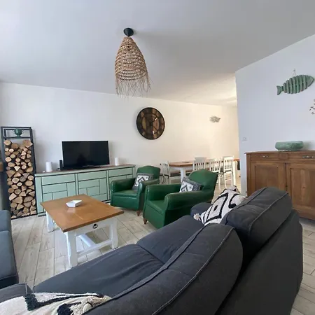 La Boheme Atlantique, Proche Du Port *