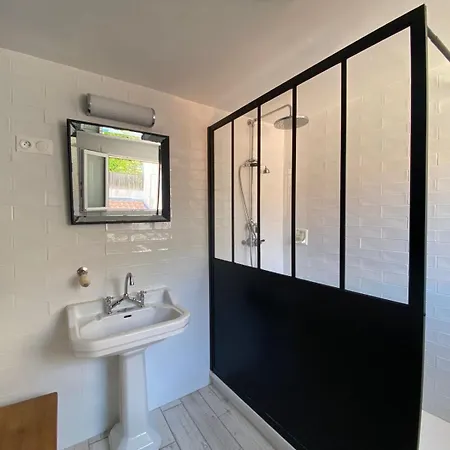 La Boheme Atlantique, Proche Du Port