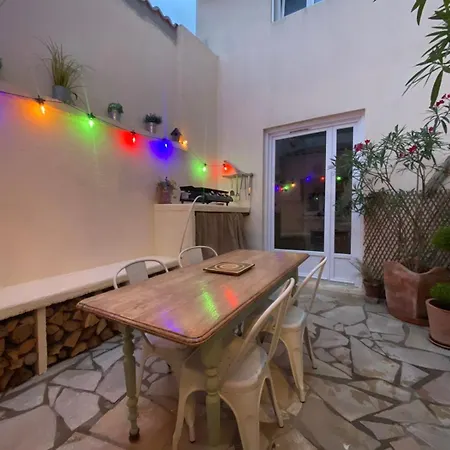 Hébergement de vacances La Bohème Atlantique, Proche Du Port *