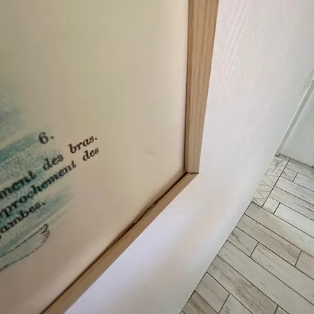 La Bohème Atlantique, Proche Du Port