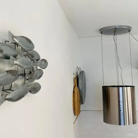 La Bohème Atlantique, Proche Du Port *